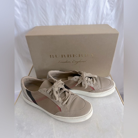 Authentic Burberry Salmond Vintage Nova Check Print Leather Sneakers W EU 38.5 - Picture 2 of 13